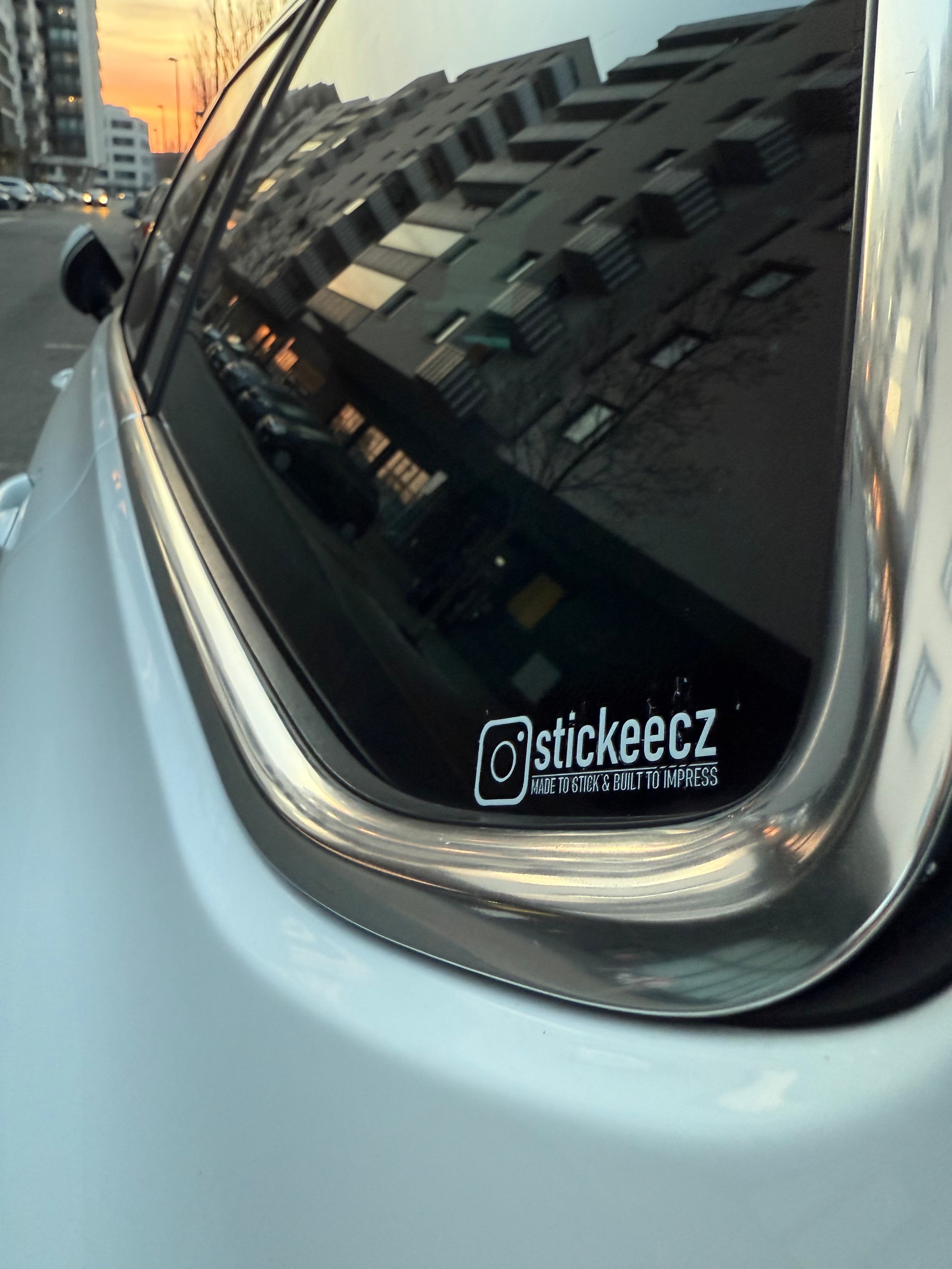 Email samoleka 3D - Stickee